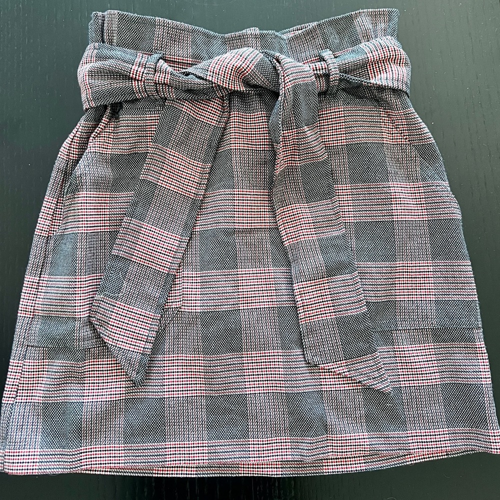 Zara pink & grey plaid tie up skirt with pockets